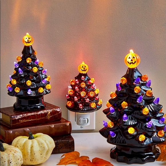 Halloween Bubble Tree Night Light, New - Picture 7 of 16